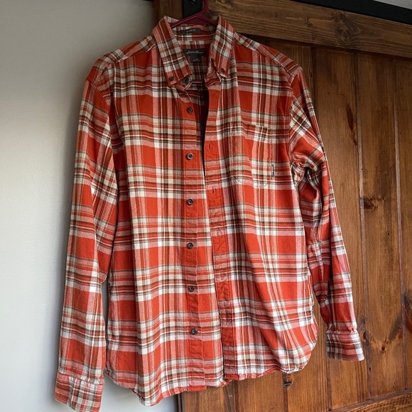 Men’s Eddie Bauer Button-down Plaid Flannel Shirt - Picture 1 of 5